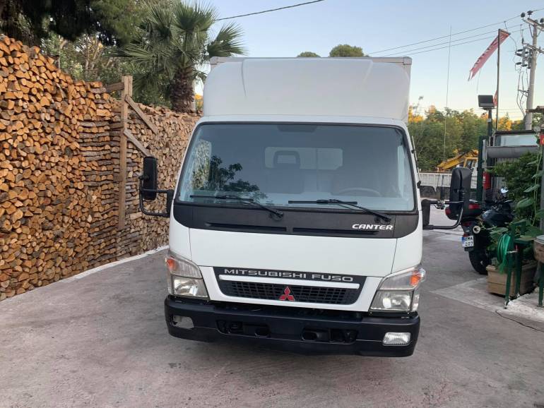 Mitsubishi Canter ’10