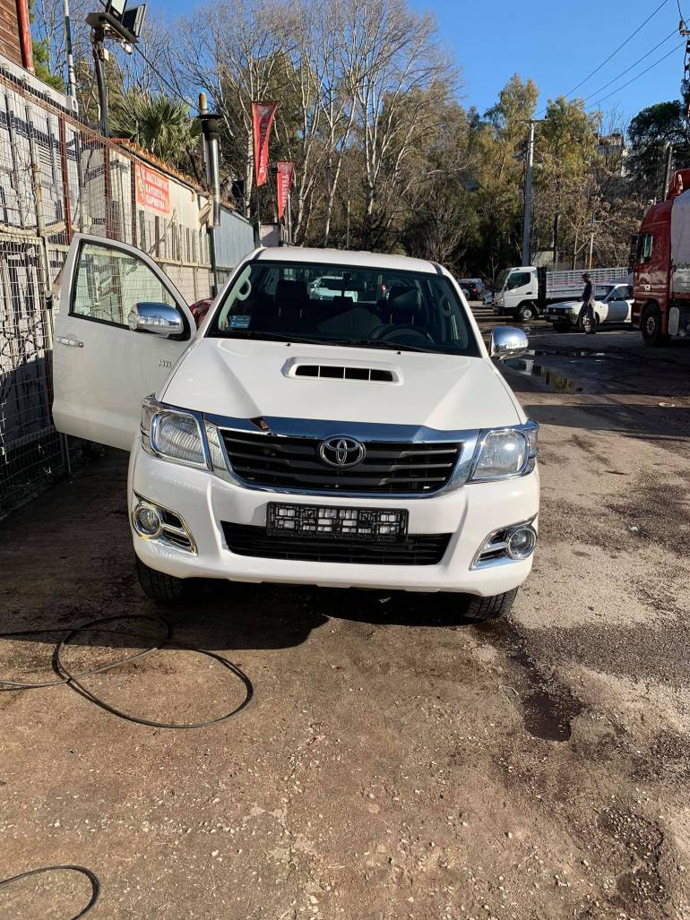 Toyota HILUX ’15